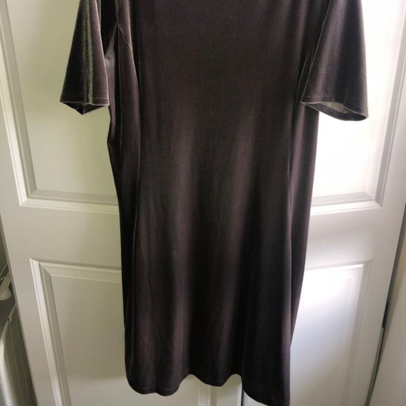 Lands End Plus 1X‎ 16W-18W Velour Dress Gray - Picture 2 of 10